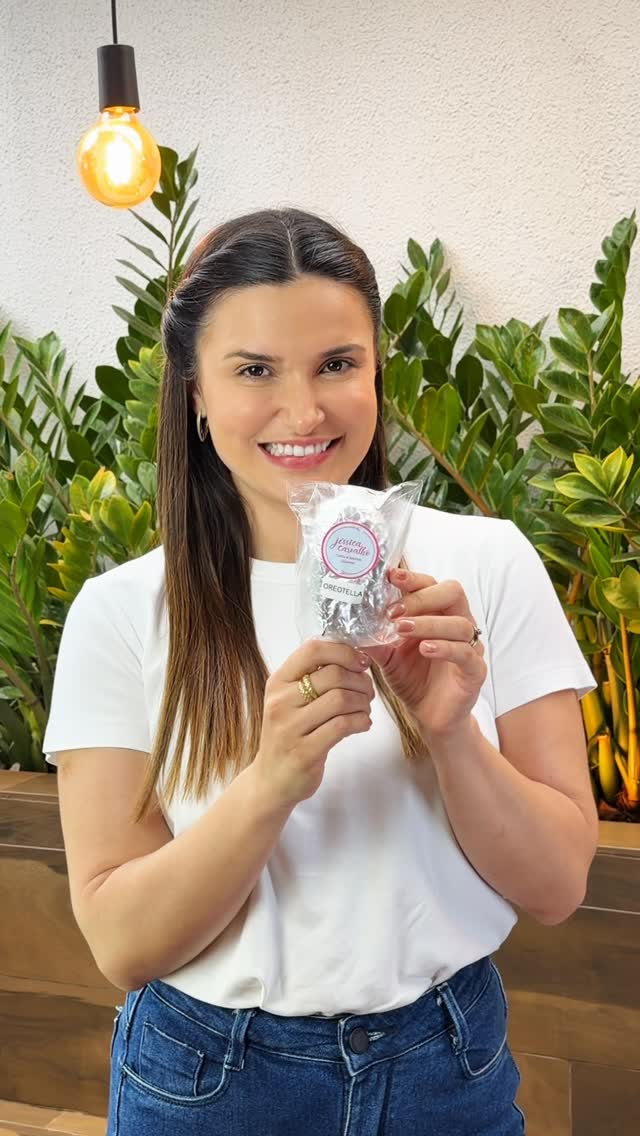 Picolés gourmet Oreotella Jéssica Carvalho